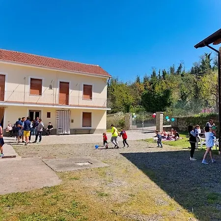 Casa Gio 18 Amici, Una Griglia, Mille Stelle Сasa de vacaciones *